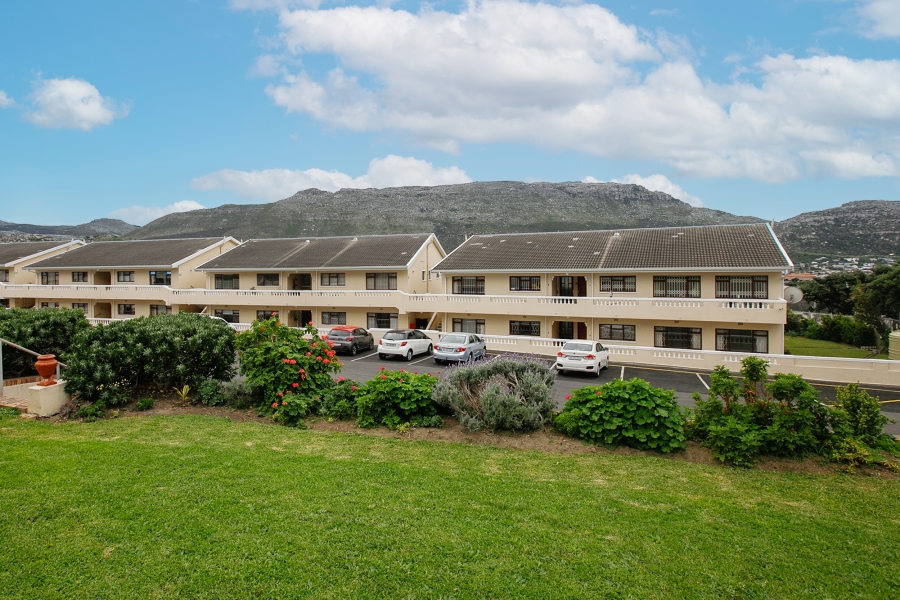 2 Bedroom Property for Sale in Fish Hoek Western Cape